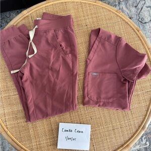 Figs Scrubs Mauve